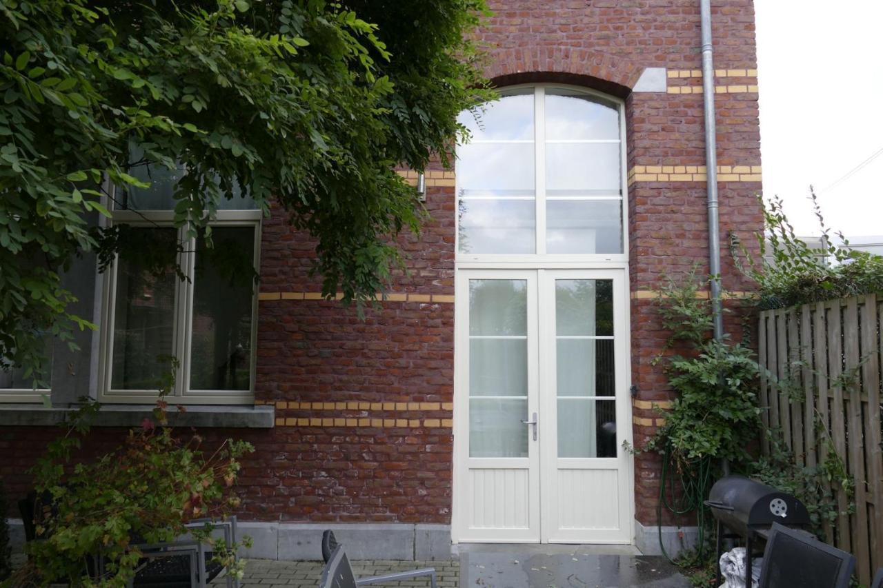 Ferienwohnung De Oude School Visé Exterior foto