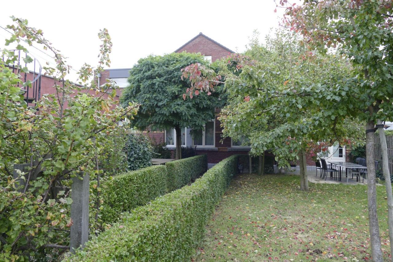 Ferienwohnung De Oude School Visé Exterior foto