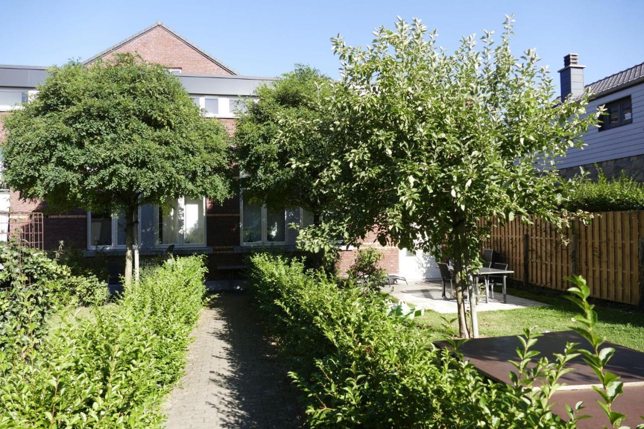 Ferienwohnung De Oude School Visé Exterior foto